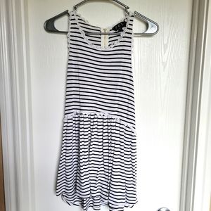 Black and White Tunic Top